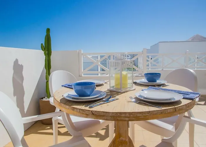 Flower Beach Suites 17